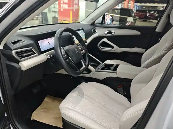 BYD Yuan UP 2025
