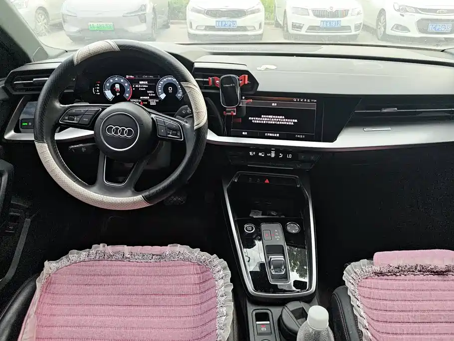 Audi A3 2022 — фото 12