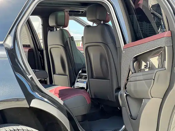 Land Rover Range Rover Sport 2026