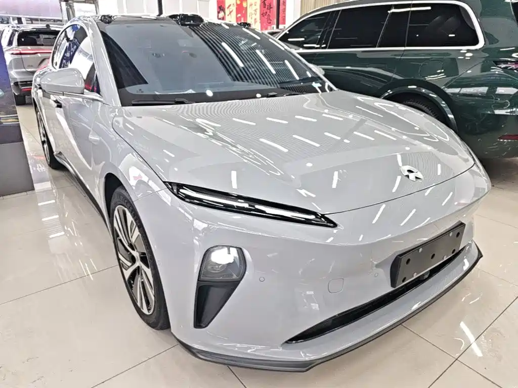 NIO ET5 2024