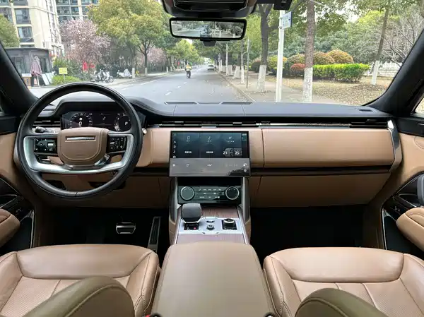 Land Rover Range Rover 2024