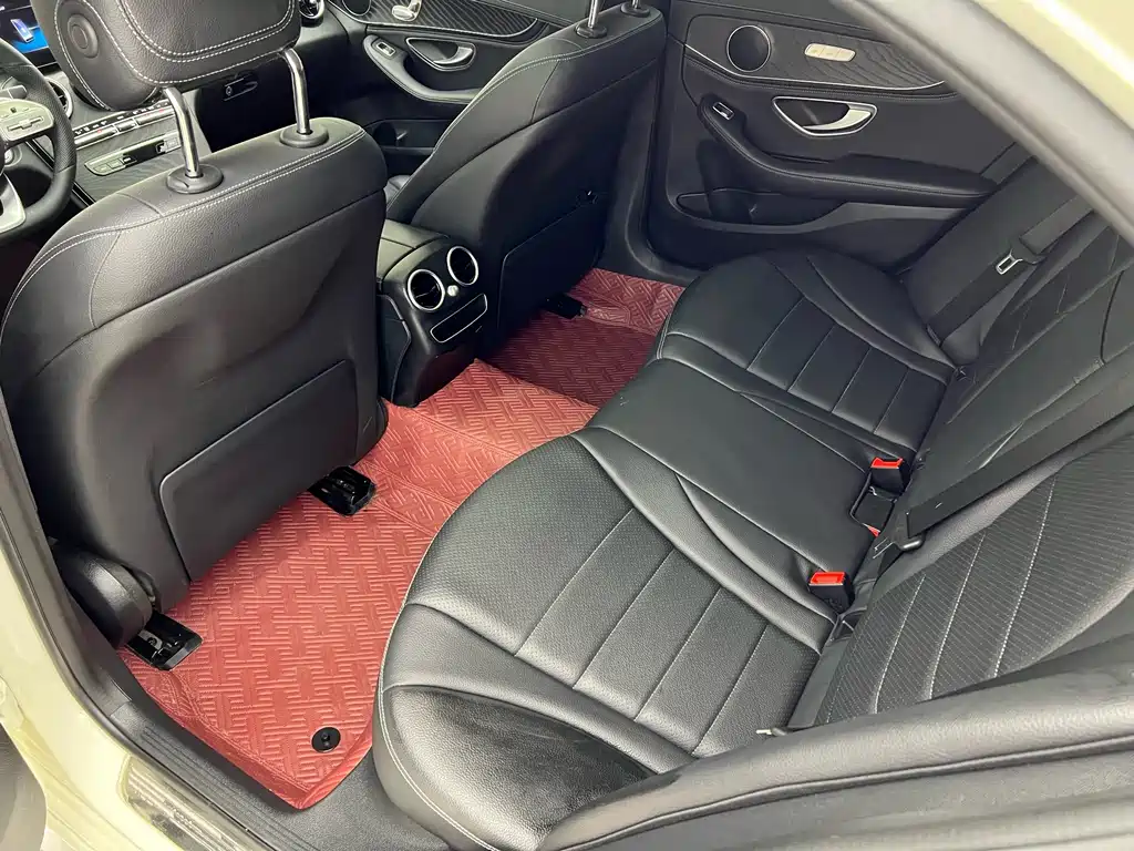Mercedes-Benz C-Class 2019 — фото 10
