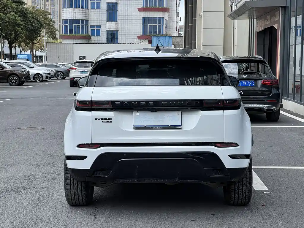 Land Rover Evoque 2021 — фото 7