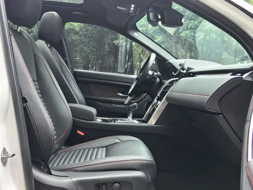 Land Rover Discovery Sport 2021 — фото 18