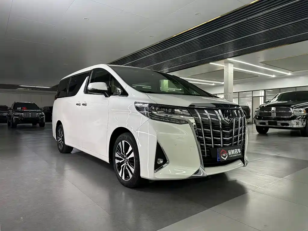 Toyota Alphard 2019 — фото 3
