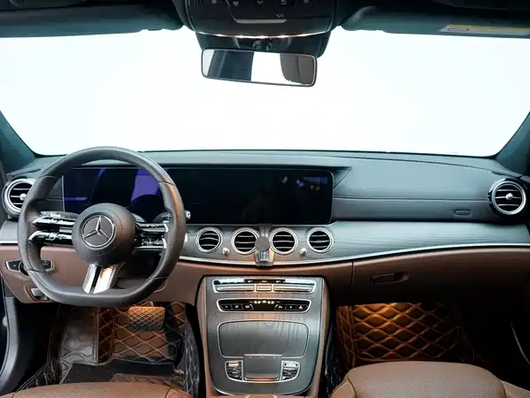 Mercedes-Benz E-Class 2021
