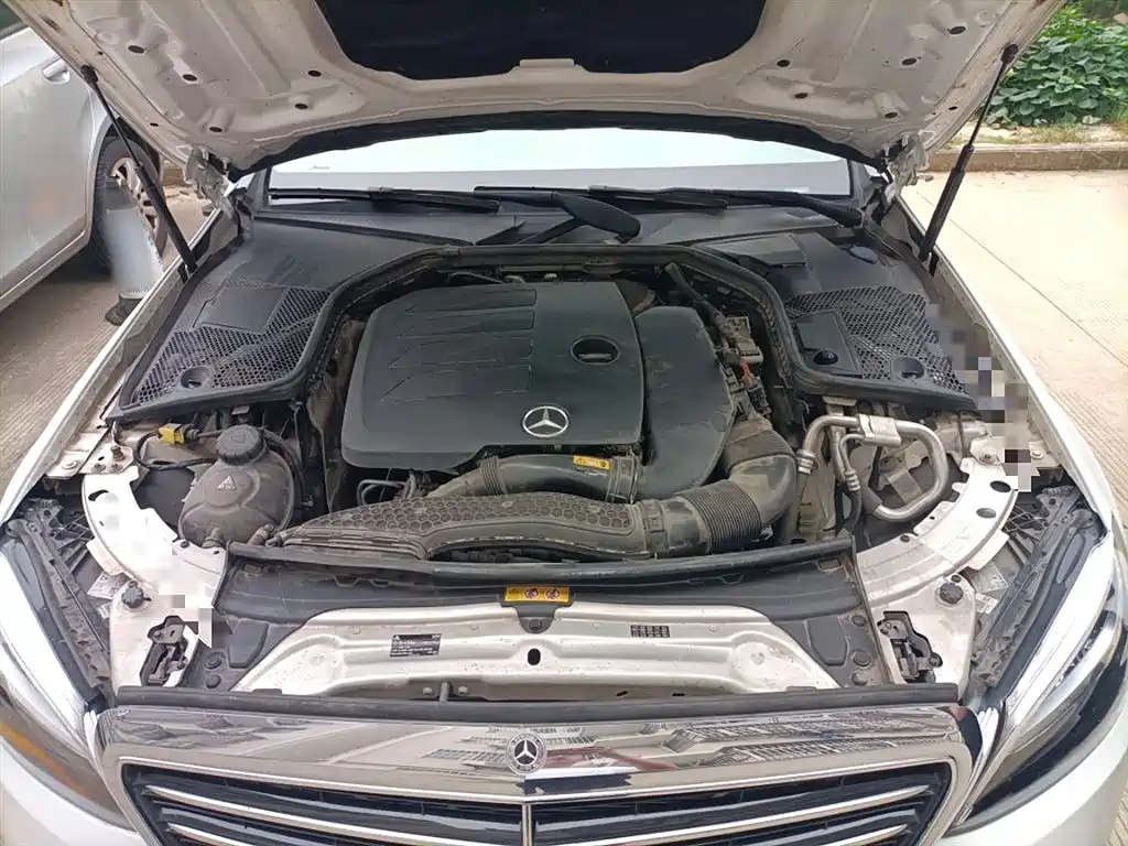 Mercedes-Benz C-Class 2022 — фото 11