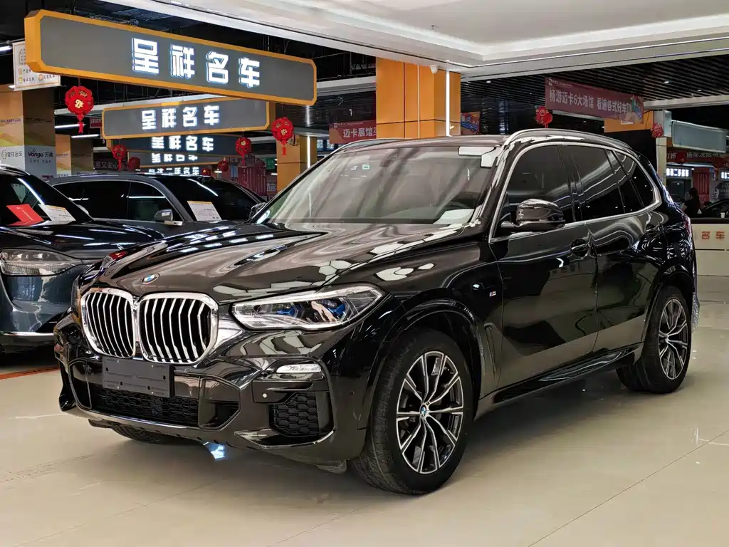 BMW X5 2020 — фото 1