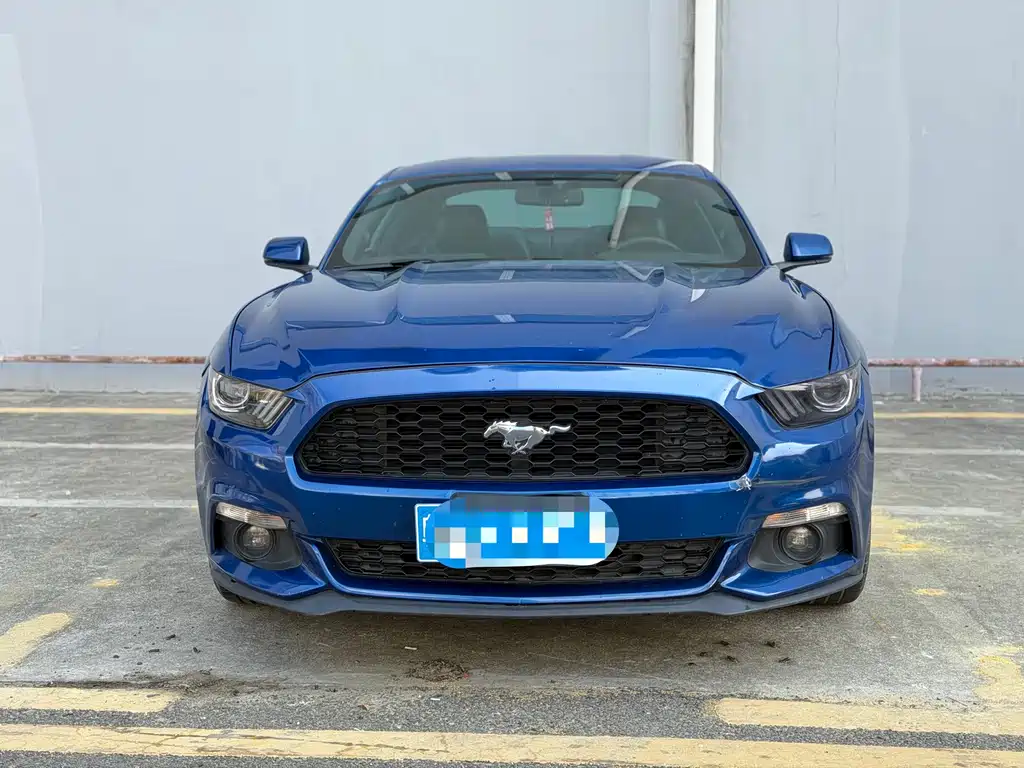 Ford Mustang 2017 — фото 3