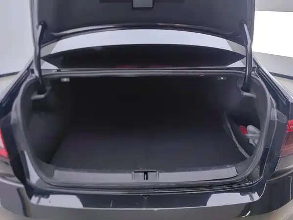 Volkswagen Magotan PHEV 2022