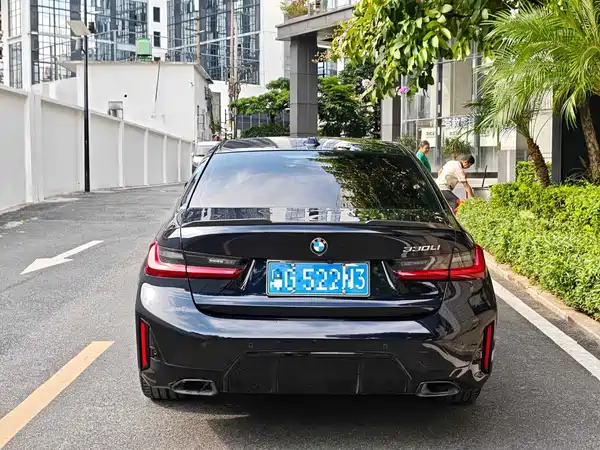 BMW 3 Series 2025