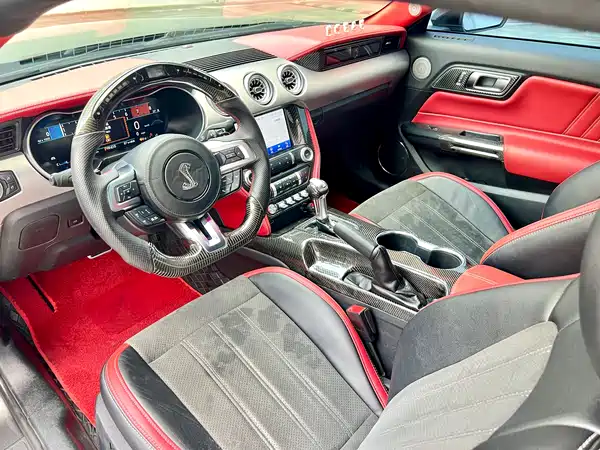 Ford Mustang 2020