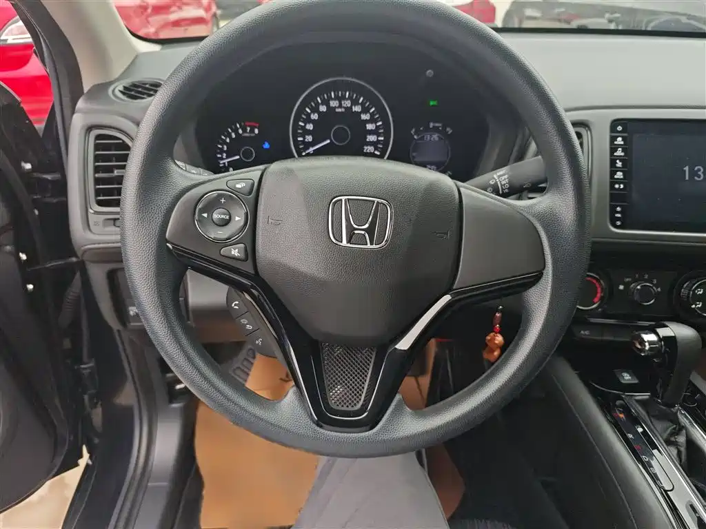 Honda Vezel 2022 — фото 14