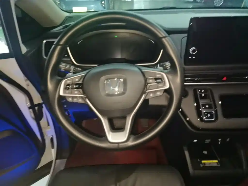 Honda Odyssey 2024 — фото 11