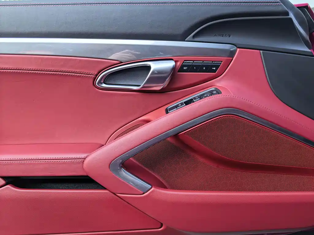 Porsche 718 2023 — фото 10