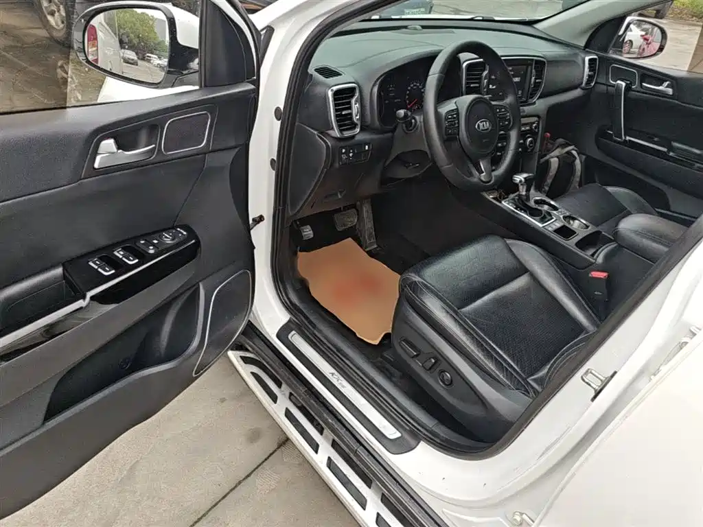 Kia KX5 2016 — фото 15