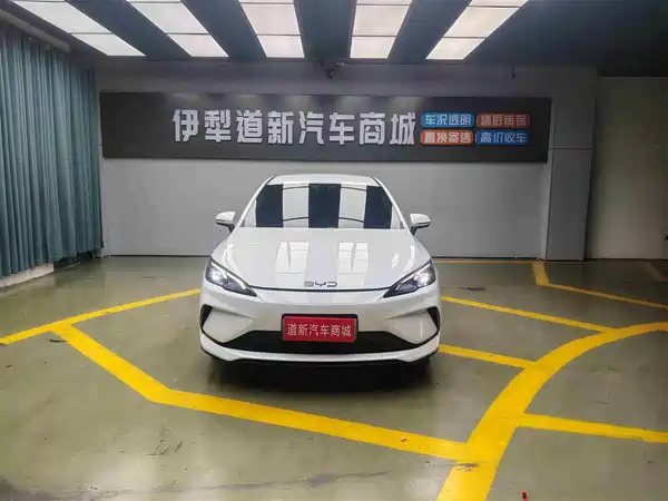 BYD Seal 05 DM-i 2025
