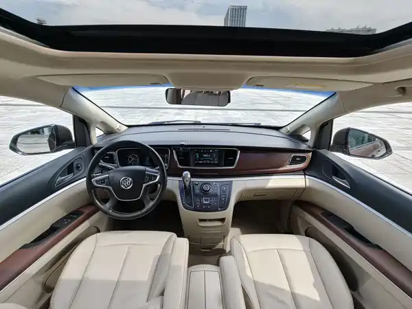 Buick GL8 2019