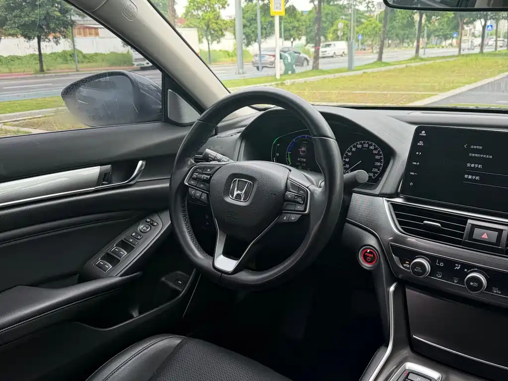 Honda Accord 2022 — фото 12