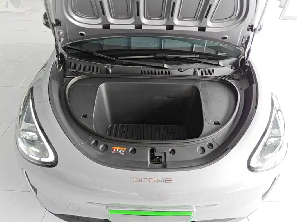 Geely Galaxy Starwish 2026 — фото 20