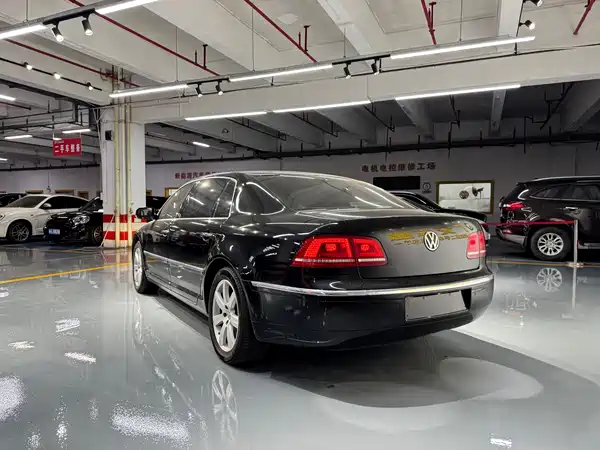 Volkswagen Phaeton 2011