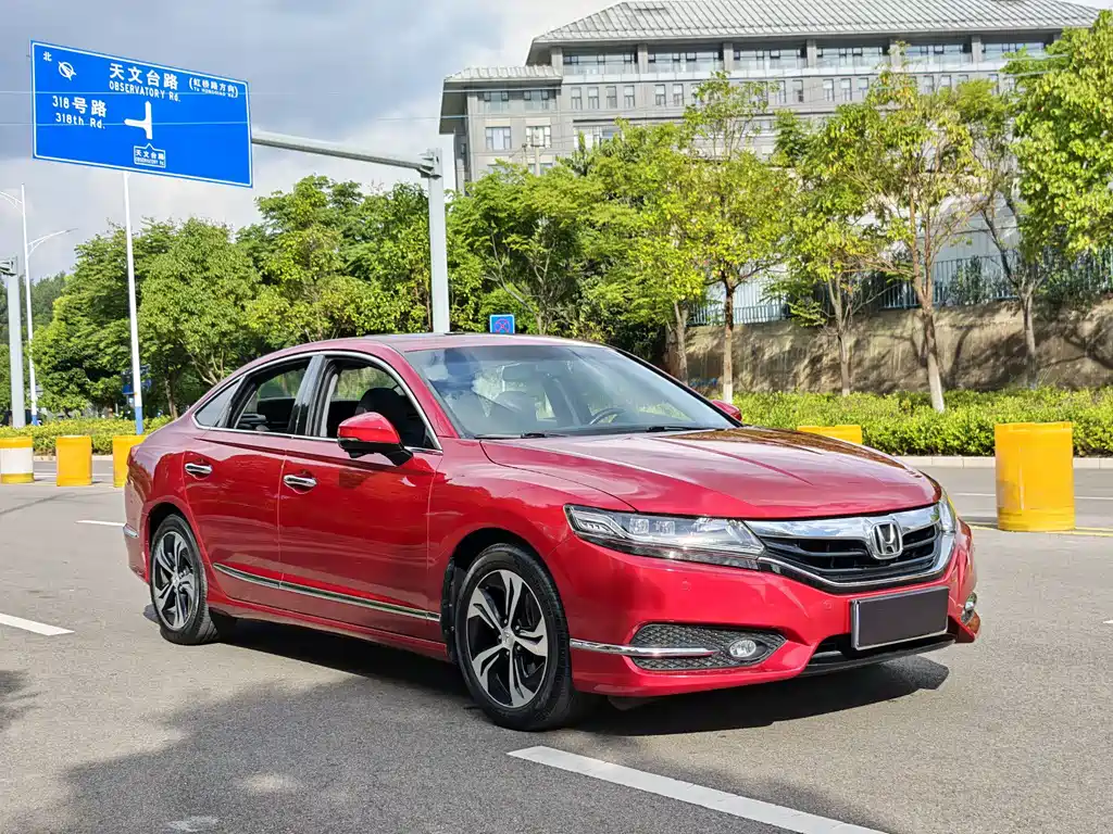 Honda Spirior 2016 — фото 3