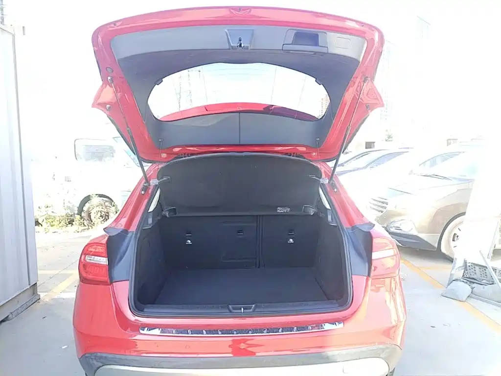 Mercedes-Benz GLA 2015 — фото 19