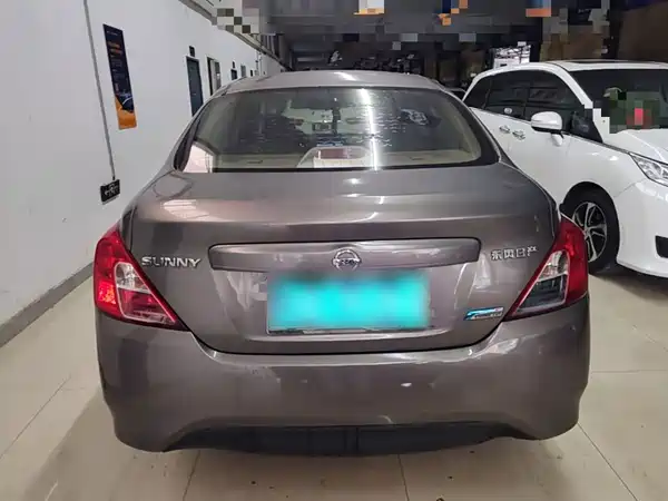 Nissan Sunny 2019
