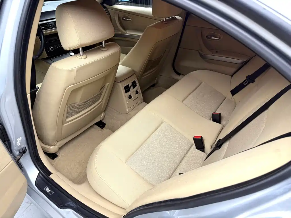 BMW 3 Series 2008 — фото 13