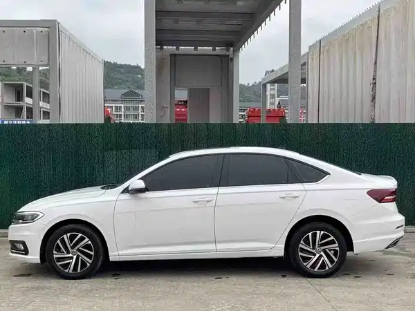 Volkswagen Lavida 2022