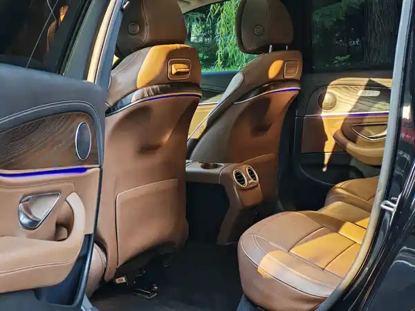 Mercedes-Benz E-Class 2019