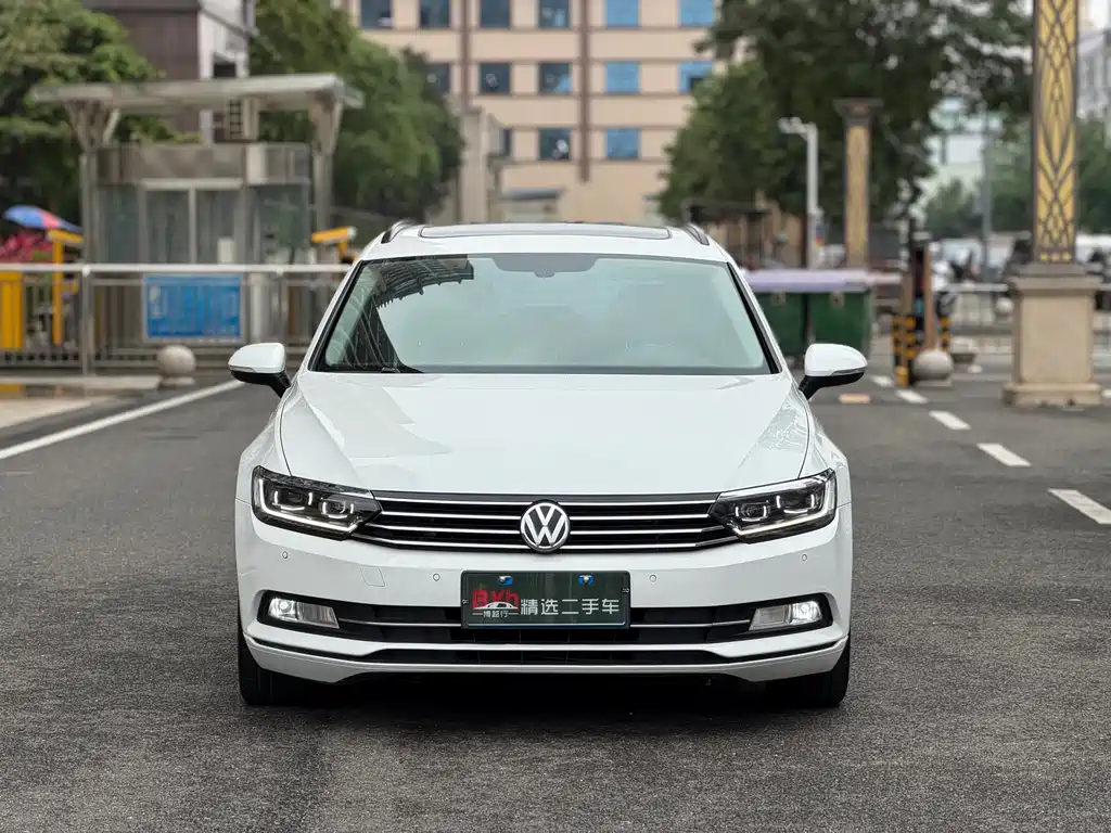 Volkswagen Viloran 2018 — фото 2