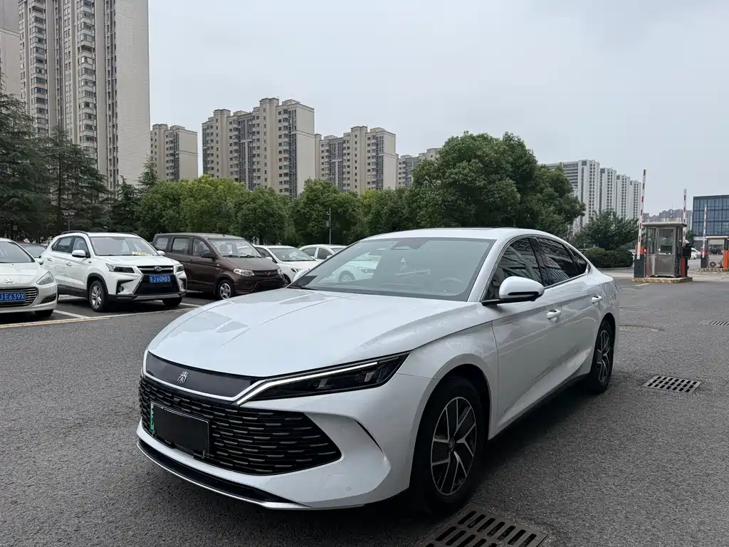 BYD Qin L 2025 — фото 1