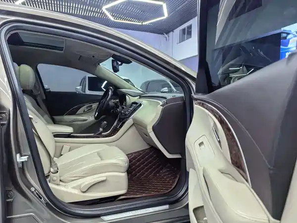 Buick LaCrosse 2016