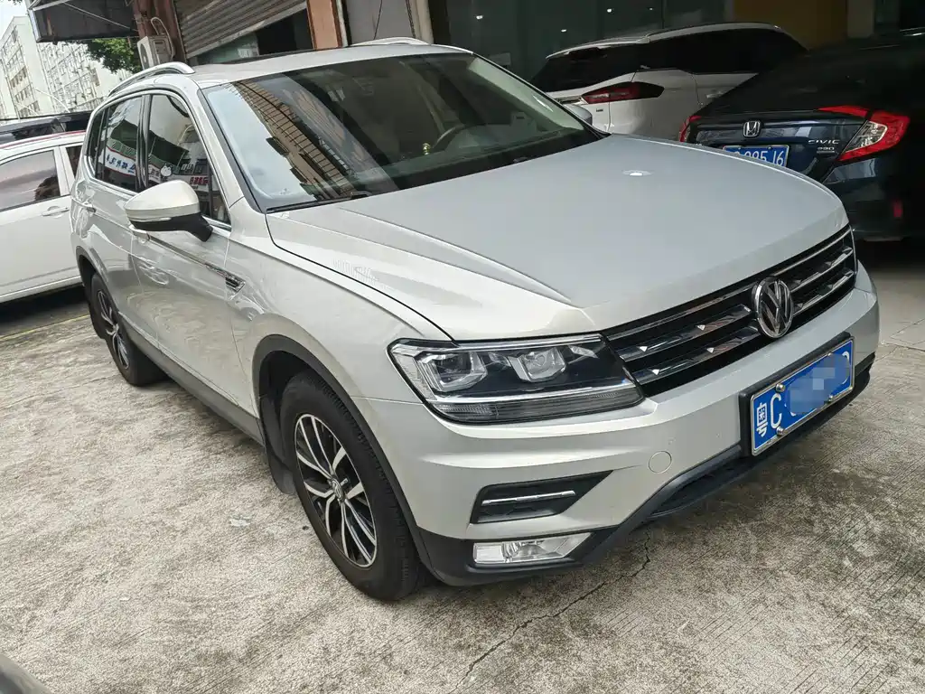 Volkswagen Tiguan L 2017