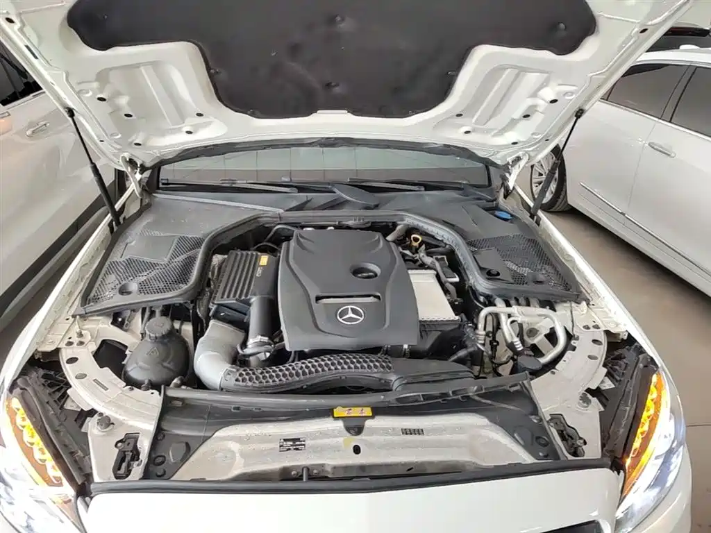 Mercedes-Benz C-Class 2017 — фото 20