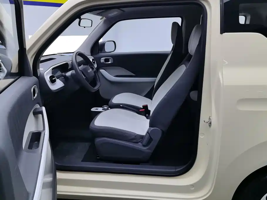 Geely Galaxy Panda 2025 — фото 9