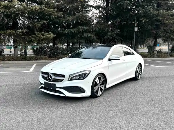 Mercedes-Benz CLA 2018