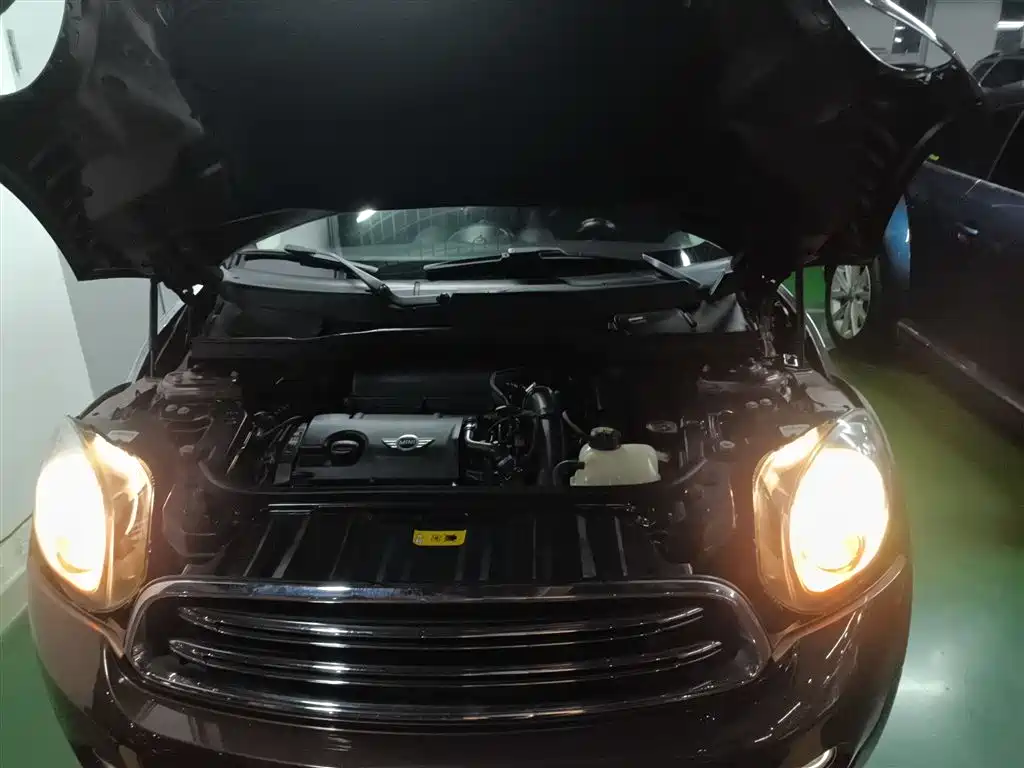 MINI Countryman 2015 — фото 10