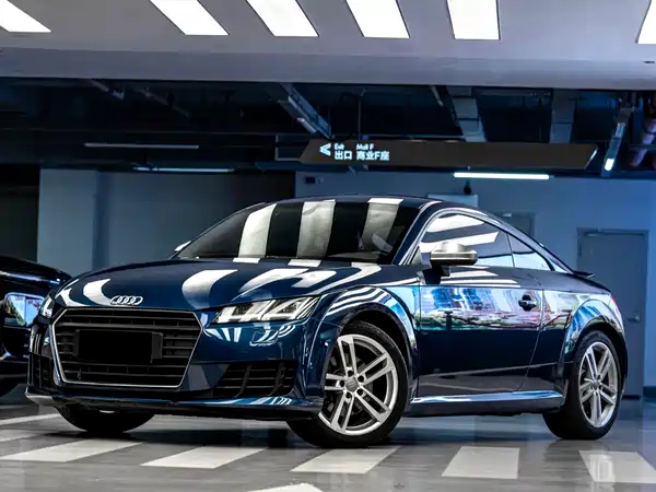 Audi TT 2015