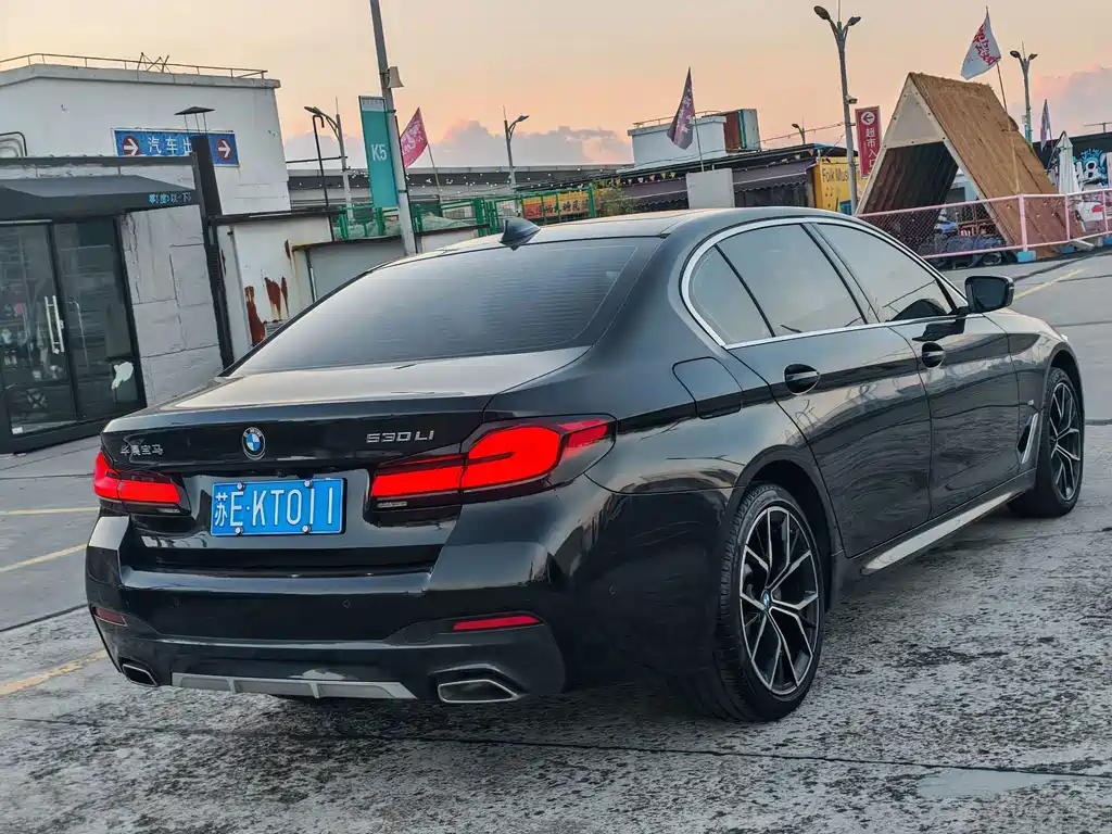 BMW 5 Series 2024