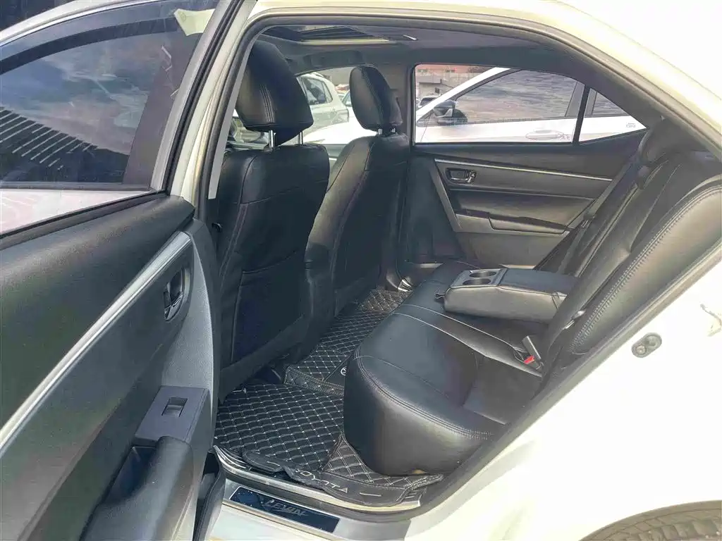 Toyota Levin 2018 — фото 14