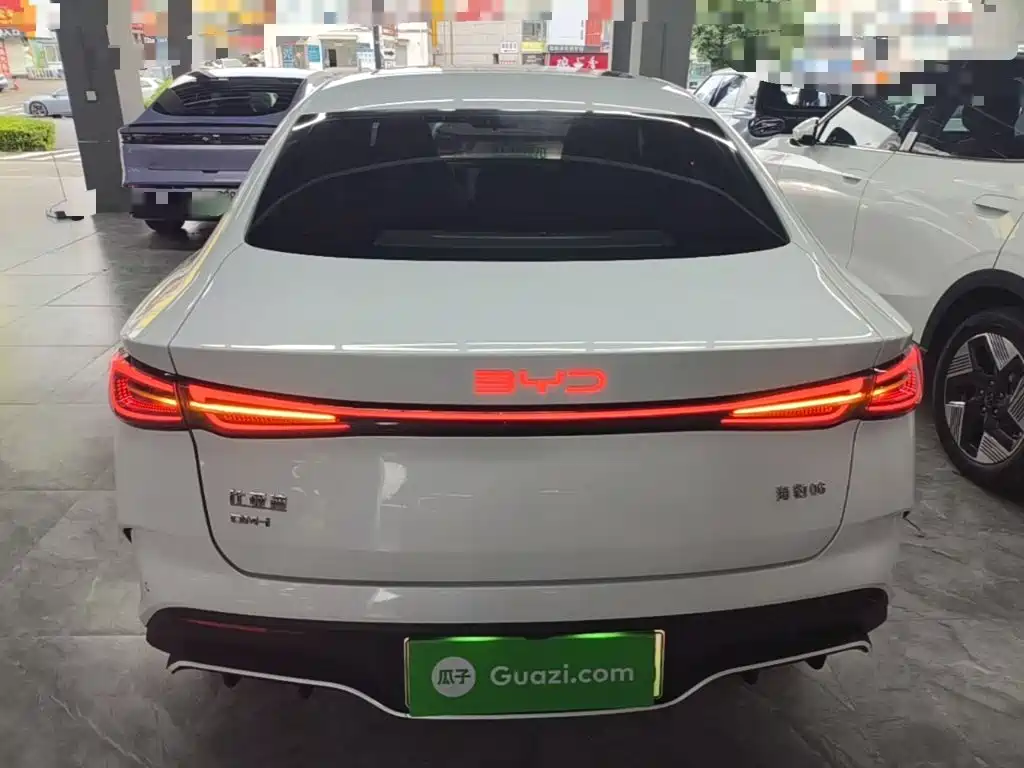 BYD Seal 06 2025