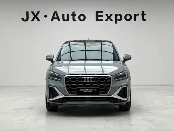 Audi Q2L 2022