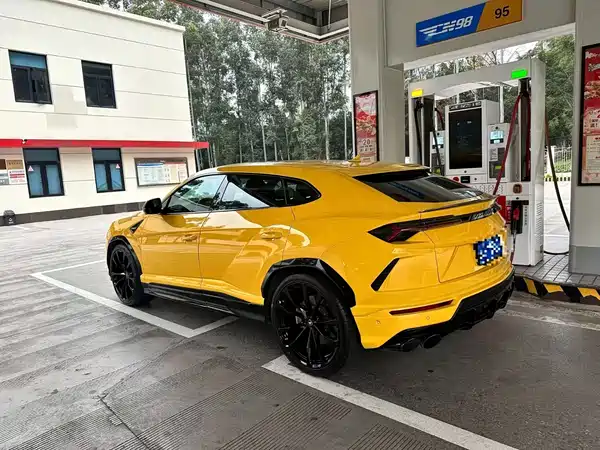 Lamborghini Urus 2022