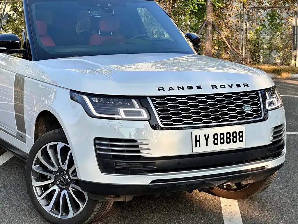 Land Rover Range Rover 2022 — фото 9