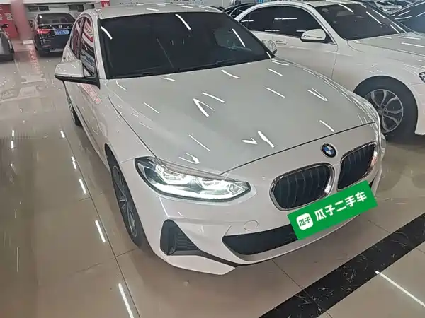 BMW 1 Series 2021