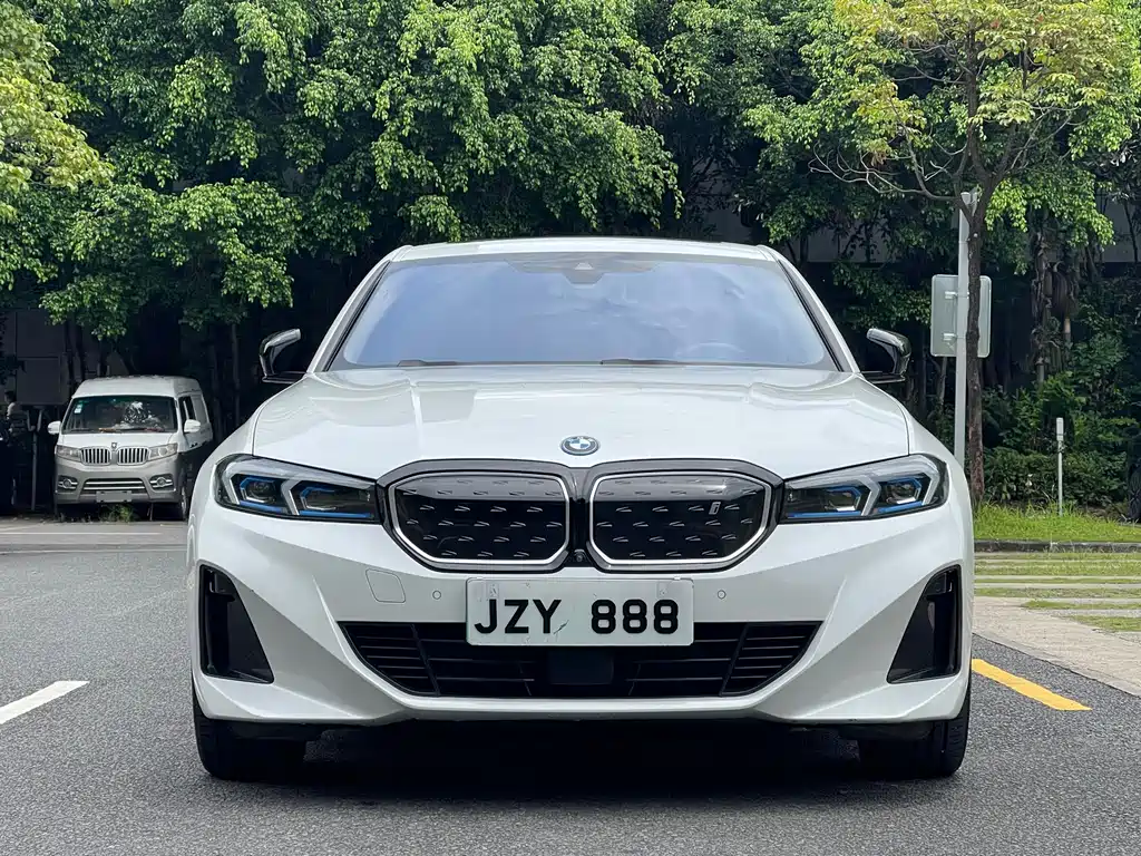 BMW i3 2023 — фото 2