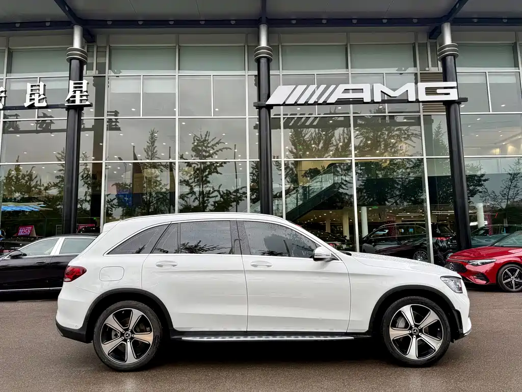 Mercedes-Benz GLC 2022
