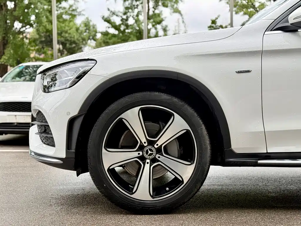Mercedes-Benz GLC 2022 — фото 13